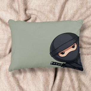 Coussins Décoratifs Le petit guerrier de Ninja sur Sage Green