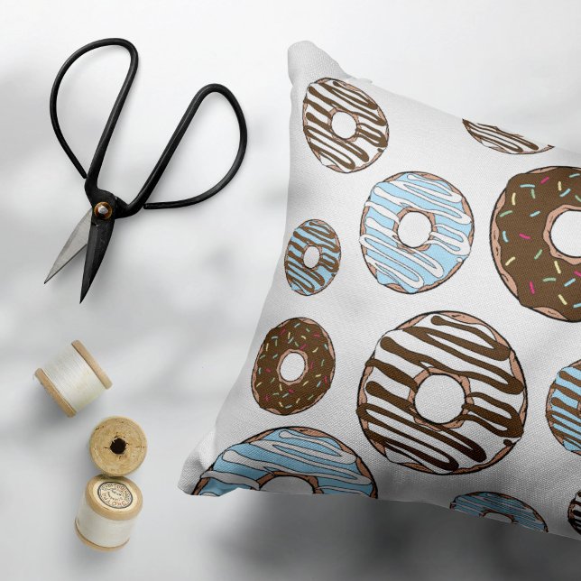 Coussins Décoratifs Motif De Donuts, Donuts Bleus, Donuts Brown (Créateur téléchargé)