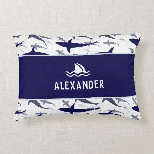 Coussins Décoratifs Motif de requin bleu et blanc avec nom Boy (Devant)