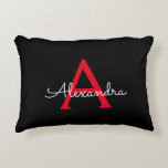 Coussins Décoratifs Nom du monogramme rouge noir de la fille<br><div class="desc">Nom et Coussin initial du monogramme noir et rouge. La coussin fait le cadeau parfait pour 16 ans,  mariage,  douche nuptiale,  baby shower ou bachelorette pour quelqu'un décorant sa chambre en or rose.</div>
