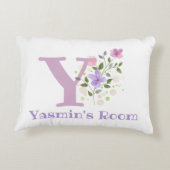 Coussins Décoratifs Nom et Initiale sur un Design Floral. Joli (Dos)