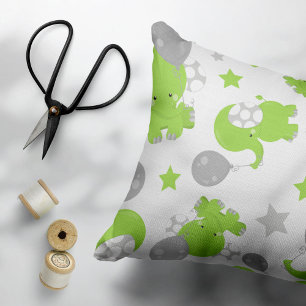 Coussins Décoratifs Pattern of Green Elephants, Cute Elephants, stars