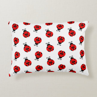 Coussins Décoratifs Petites coccinelles motif volant Coccinelle