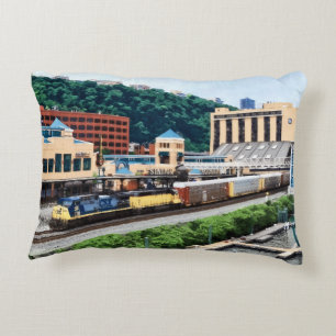 Coussins Décoratifs Pittsburgh PA - Train passant par Station Square