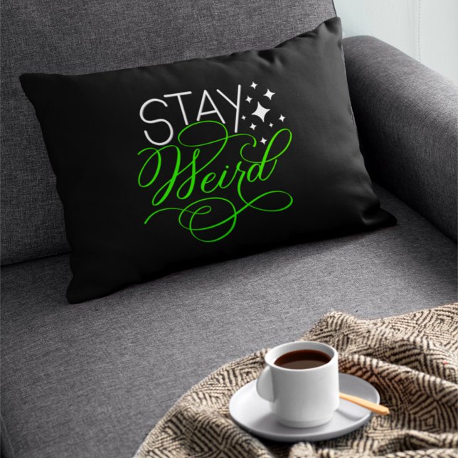Coussins Décoratifs Restez bizarre Introvert, Geek, Nerd (Créateur téléchargé)