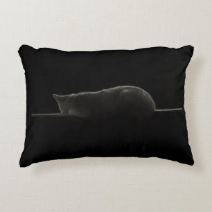 Coussins Décoratifs Silhouette du chat couché photo