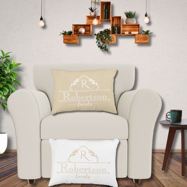 Coussins Décoratifs Split Monogram Family Name Champaigne Gold Frame (Créateur téléchargé)
