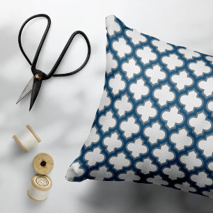 Coussins Décoratifs Trellis bleu blanc et marine, treillis, Quatrefoil