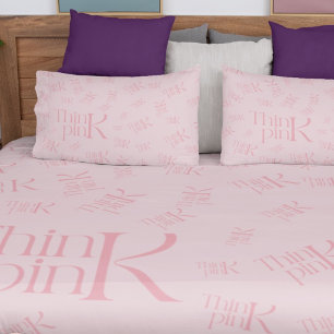Coussins Décoratifs Typographie moderne audacieuse Think Pink Freak