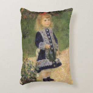 Coussins Décoratifs Une fille au arrosoir par Pierre Renoir