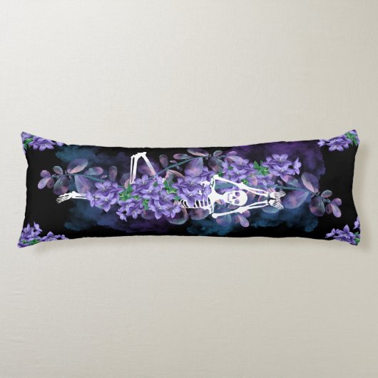 Coussins Longs 2 designs : Champ Lilac avec squelette (Devant)