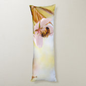 Coussins Longs Abeille Sur Une Fleur De Cerise (Dos (Vertical))