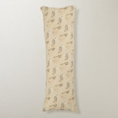 Coussins Longs Aimer signe sculpté sur le sable de plage (Devant (Vertical))