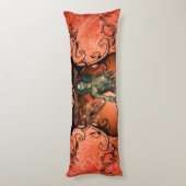Coussins Longs Amis, dragon avec le combattant dans un cadre (Dos (Vertical))