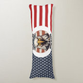 Coussins Longs Bald Eagle Bust avec l'Arrière - plan du drapeau a (Devant (Vertical))