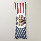 Coussins Longs Bald Eagle Bust avec l'Arrière - plan du drapeau a (Dos (Vertical))