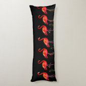 Coussins Longs Beaux flamants roses sur fond noir (Dos (Vertical))