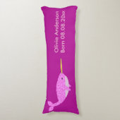 Coussins Longs Bébé rose jolie fille Narwhal naissance personnali (Devant (Vertical))