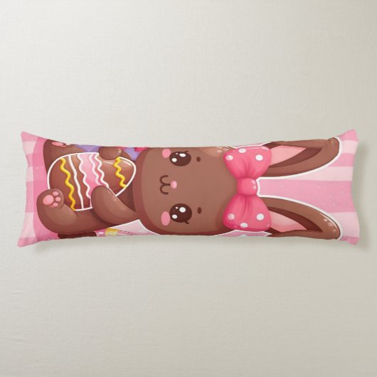 Coussins Longs Chocolat mignon lapin de Pâques avec rayures roses (Devant)