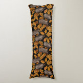 Coussins Longs Chouettes d'automne sur noir (Devant (Vertical))