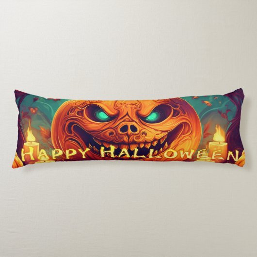 Coussins Longs Citrouille à visage effrayant parmi les bougies, H (Devant)