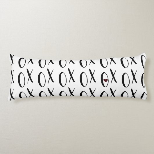 Coussins Longs Coeur XOXO (Devant)