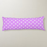 Coussins Longs Croix blanches sur lilas<br><div class="desc">Croix blanches sur lilas</div>