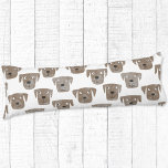 Coussins Longs Cute chocolat Labrador Retriever Chien Aquarelle<br><div class="desc">Peinture aquarelle de chiens Labrador Retriever mignons,  parfait pour les amoureux des animaux de compagnie,  les marcheurs de chiens,  les toiletteurs de chiens et les vétérinaires.</div>