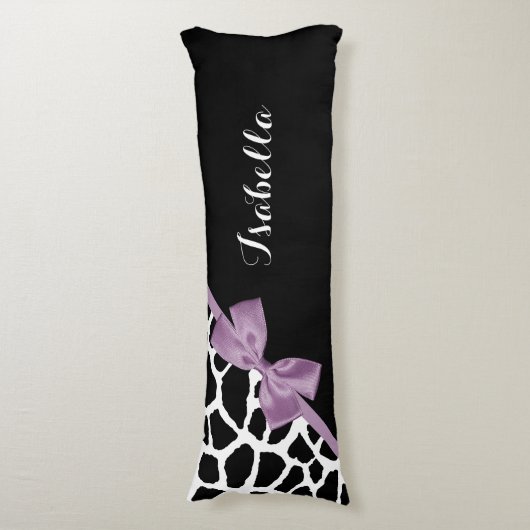 Coussins Longs Cute Giraffe Imprimer Lavande Violet Bow Avec Nom (Devant (Vertical))