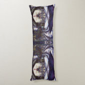 Coussins Longs Dusting the Piano (Dos (Vertical))