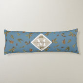 Coussins Longs Dusty Blue Rustic Feuilles Brown Monogramme (Dos)