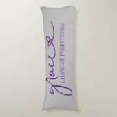 Coussins Longs Élégante Grace Change Tout Citer Purple Grey (Devant (Vertical))