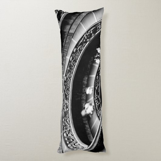 Coussins Longs Escalier spiral noir et blanc (Dos (Vertical))