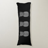 Coussins Longs Fruits d'ananas gris argenté sur fond noir (Devant (Vertical))