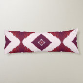 Coussins Longs Geometric Ethnic Pattern Body Pillow – Burgundy Re (Dos)