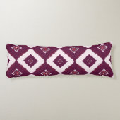 Coussins Longs Geometric Ethnic Pattern Body Pillow – Burgundy Re (Dos)