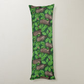 Coussins Longs Hiboux dans la forêt sur fond vert foncé (Dos (Vertical))