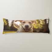 Coussins Longs Joyeux Labrador Puppy Running (Devant)