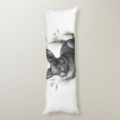 Coussins Longs Lapin gris mignon parmi l'herbe (Dos (Vertical))