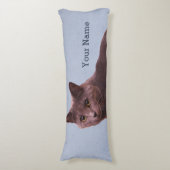 Coussins Longs Le chat bleu russe ajoutent le nom (devant Vertical)