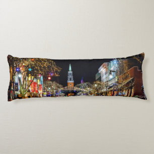 Coussins Longs L'église de Noël et la neige