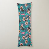 Coussins Longs Les poulets dans la nature rose, rose et bleu (Dos (Vertical))