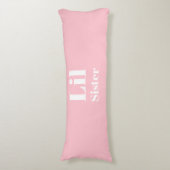 Coussins Longs Lil Sister Pink fille blanche (devant Vertical)