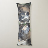 Coussins Longs Loups gris en pleine nature (Dos (Vertical))