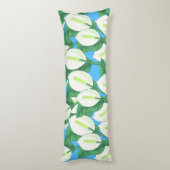 Coussins Longs Lys blancs sur arrière - plan bleu pâle (Dos (Vertical))