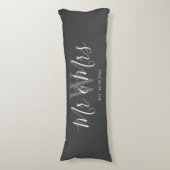 Coussins Longs M. et Mme Gray White Script Monogramme personnalis (Devant (Vertical))