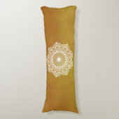 Coussins Longs Mandala blanc sur fond doré (Devant (Vertical))