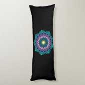 Coussins Longs Mandala Coloré sur Fond Noir (Dos (Vertical))