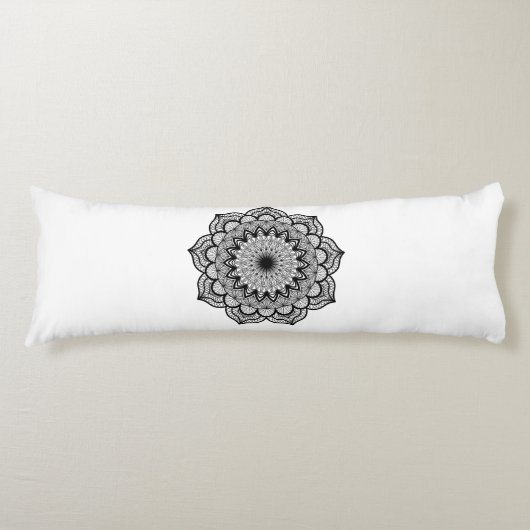 Coussins Longs Mandala noir sur fond blanc (Devant)
