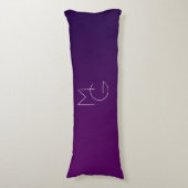 Coussins Longs Moderne 2 Initiales | Ombre Subtile Violet Foncé (Devant (Vertical))